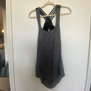 Lululemon- Open back sports bra top, Black/Dark Gray (size: 6)
